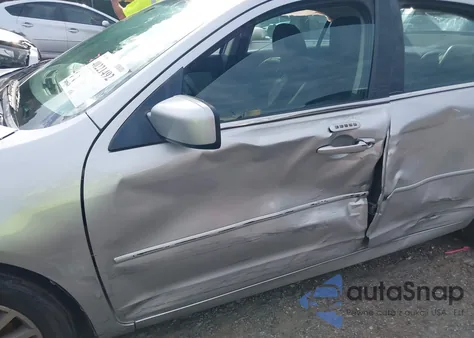 2009 Mercury Milan I4 из США, поврежденный, VIN 3MEHM07Z49R631776